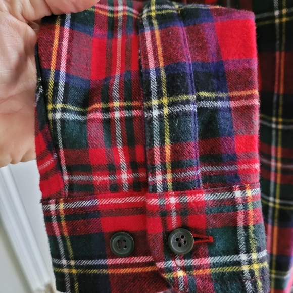 LL Bean Women's Flannel Red Plaid, SZ M, Relaxed Fit - Picture 7 of 10